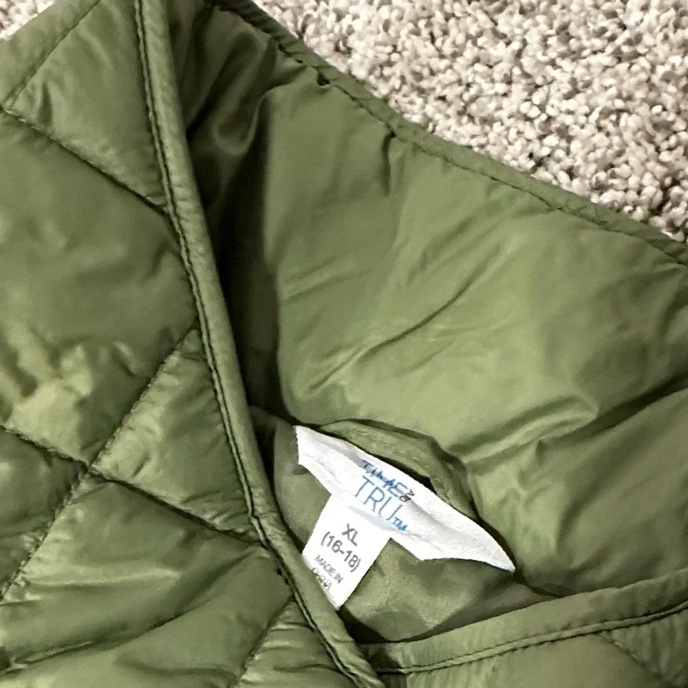Green Quilted Jacket XL - Picture 2 of 7
